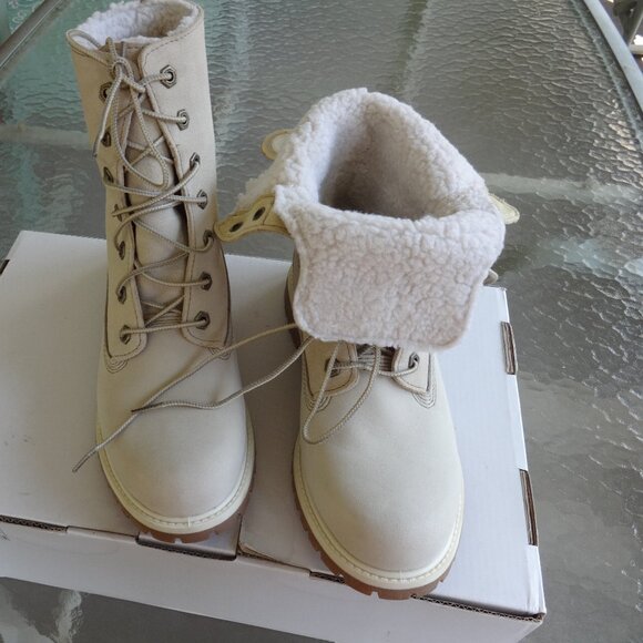 Timberland Teddy women's size 7.5 light Grey nubuck leather lace up boots, - Picture 6 of 13